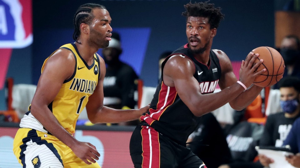 泰国队力克日本队，黄鸭组合带队取胜