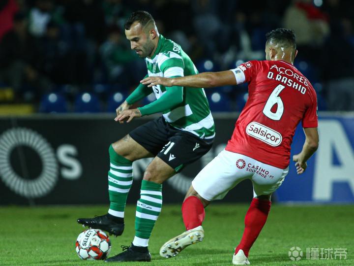 法国队完胜日本队,波尔点燃赛场 法国队完胜日本队,波尔点燃赛场