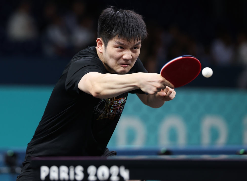 法国队鏖战奥地利队，樊振东关键制胜