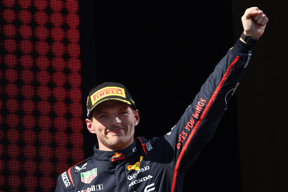 红牛二队碾压索伯车队，维斯塔潘刷新纪录