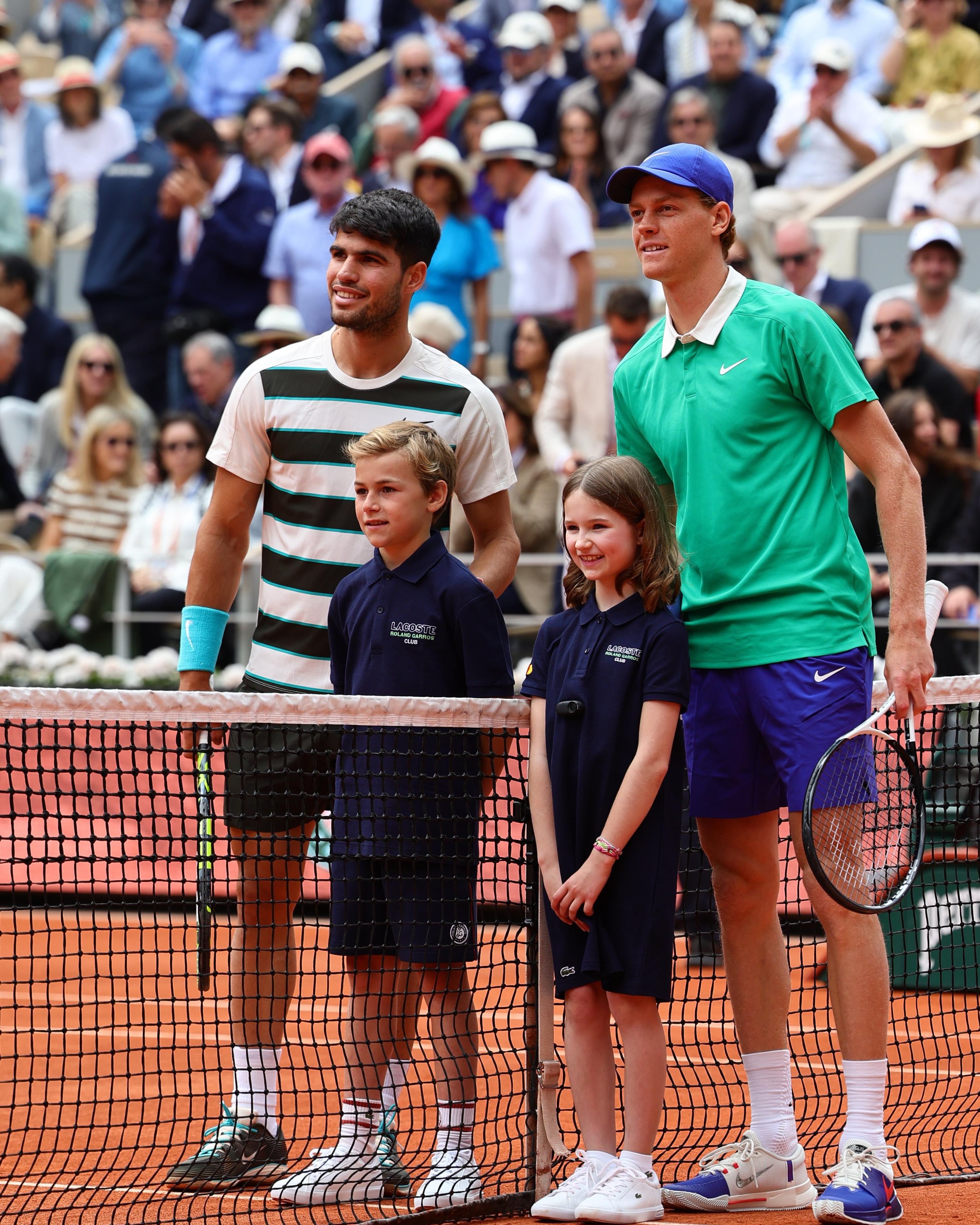 意大利网球队逆转法国网球队，阿尔卡拉斯爆发神勇