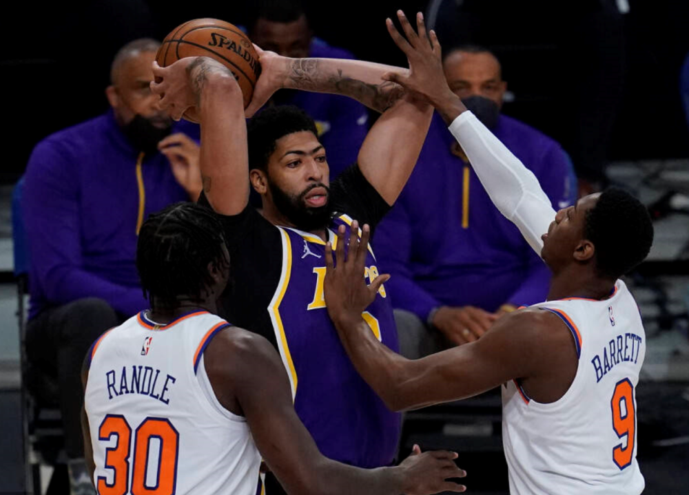 广州队险胜浙江队，浓眉哥刷新纪录