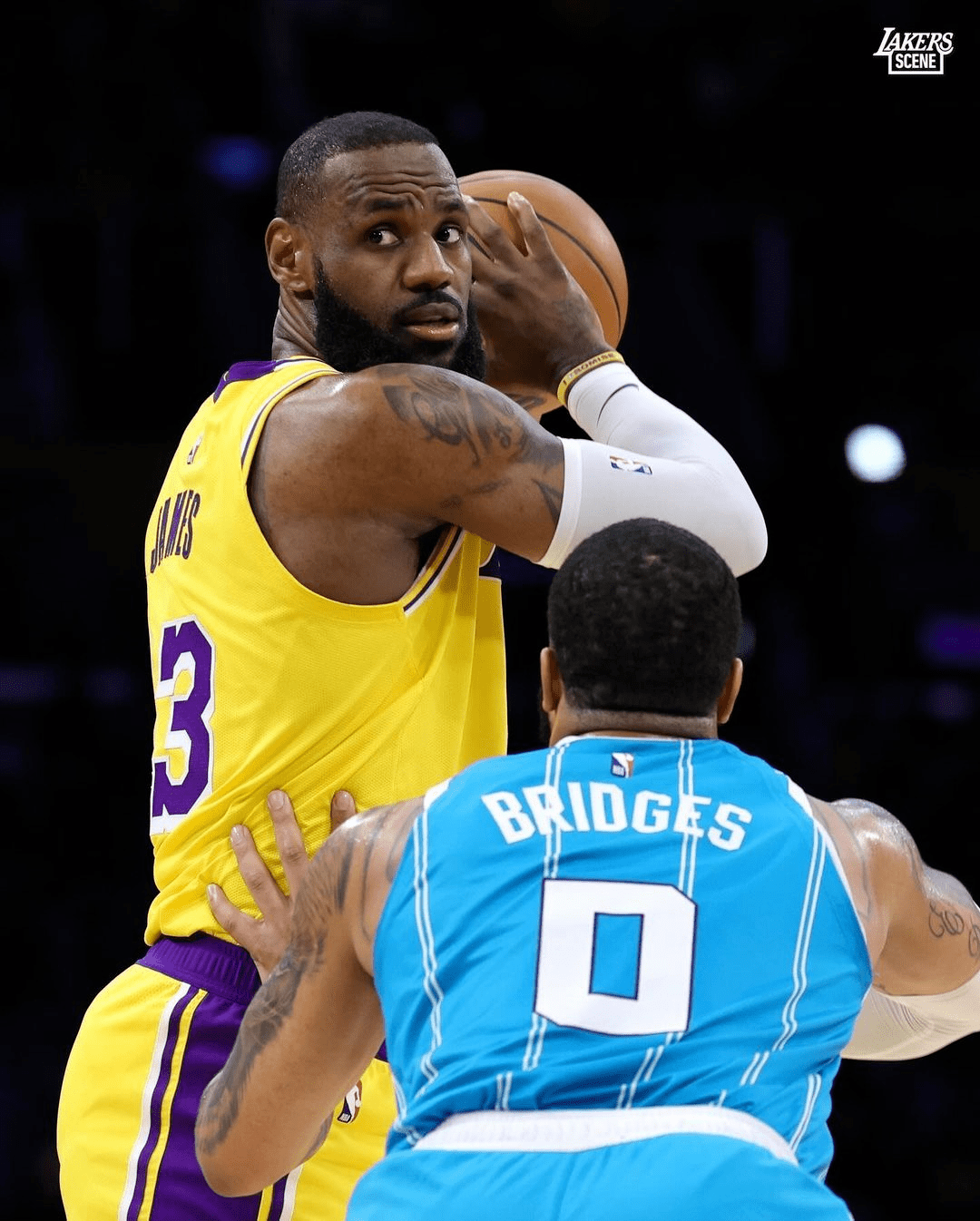 索伯车队碾压阿斯顿马丁，拉塞尔状态火热