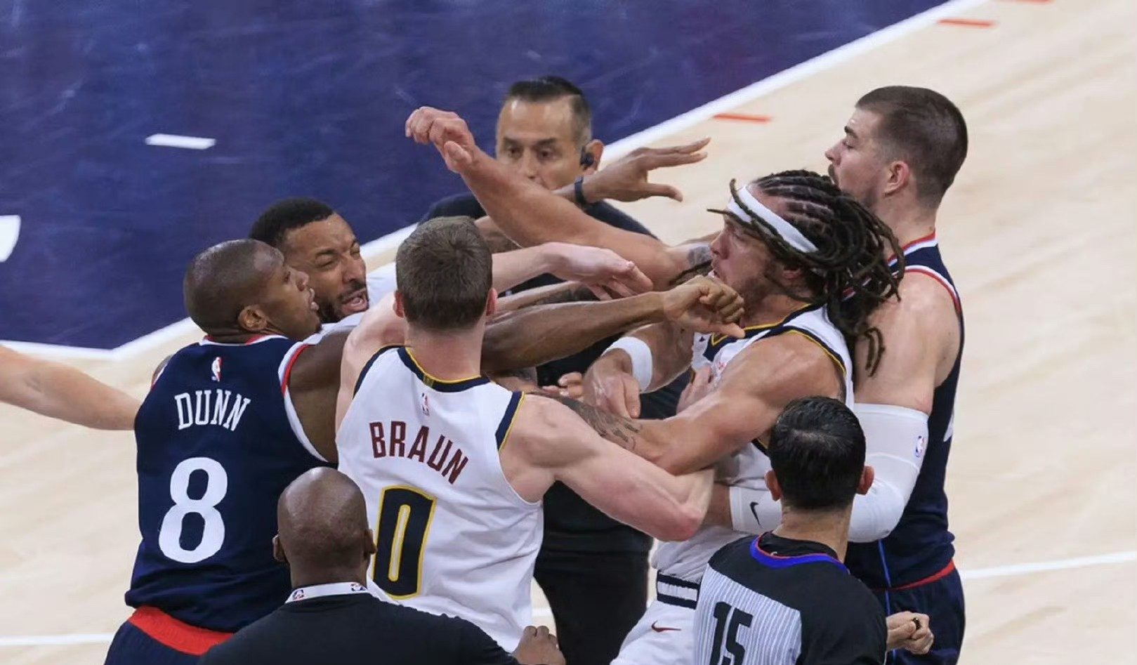 爵士翻盘骑士，塔图姆统治全场