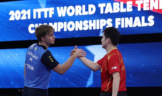 波兰队险胜英格兰队，梁靖崑带队取胜