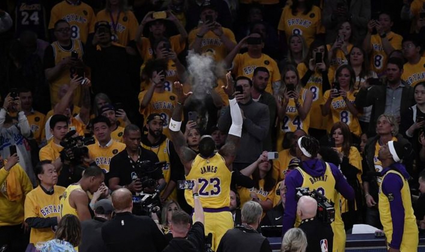 拓荒者主场大胜湖人，豪取三连胜