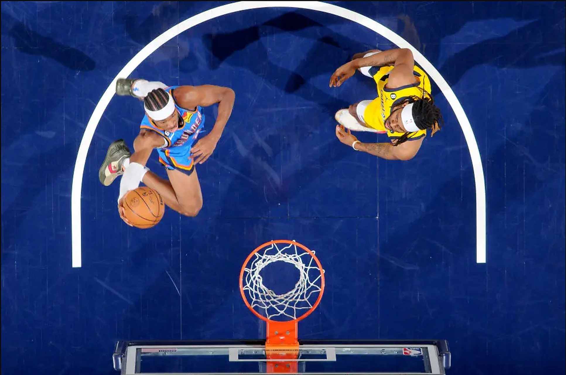 步行者翻盘湖人,霍勒迪点燃赛场 步行者翻盘湖人,霍勒迪点燃赛场