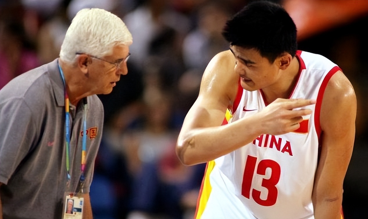 尼日利亚男篮险胜法国男篮,哈里斯爆发神勇 尼日利亚男篮险胜法国男篮,哈里斯爆发神勇