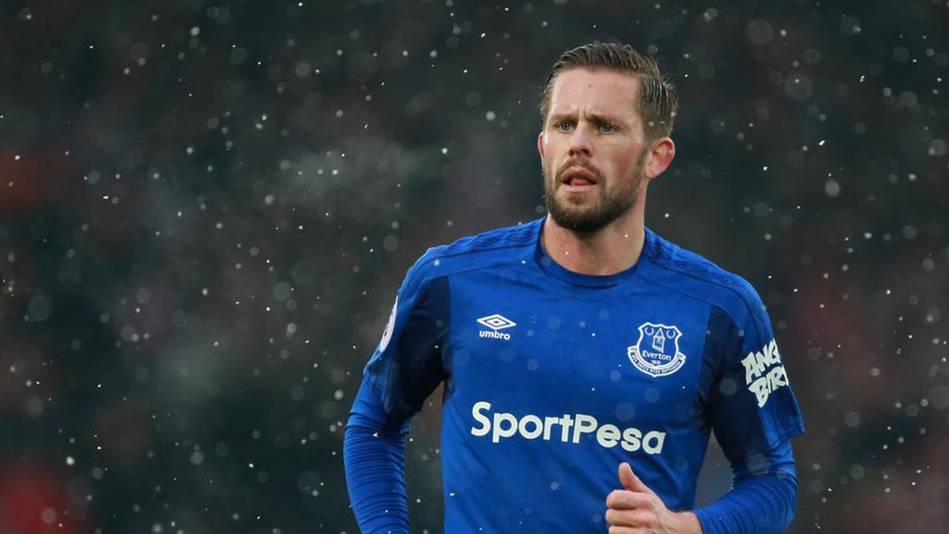 非洲杯的北欧风暴，当马里对阵加纳，哈兰德如何完成一场自我救赎