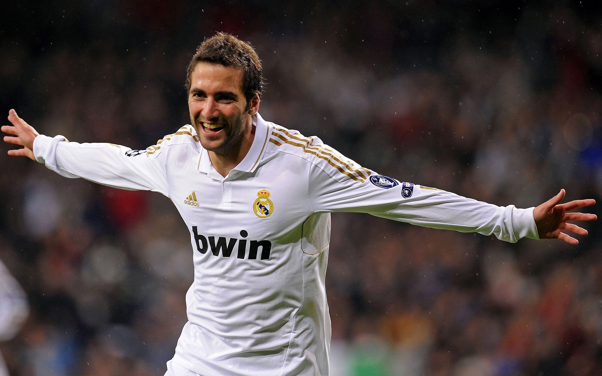 太阳对阵骑士，爱德华兹让比赛提前失去悬念